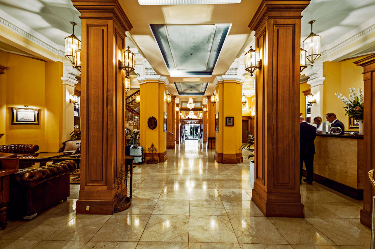 Castlereagh Boutique Hotel foyer